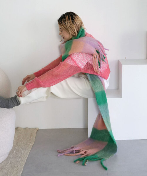 SLOBE citron.（スローブシトロン）の「SLOBE citron. CHECK MOHAIR STOLE（マフラー・レディース・ピンク/グリーン/ブラウン・FREE）」の4枚目の写真