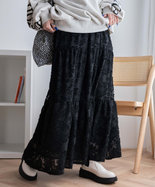 WEGO（ウィゴー）の「WEGO/フラワーシャギーティアードスカート（スカート・レディース・アイボリー/ブラック・FREE）」の11枚目の写真