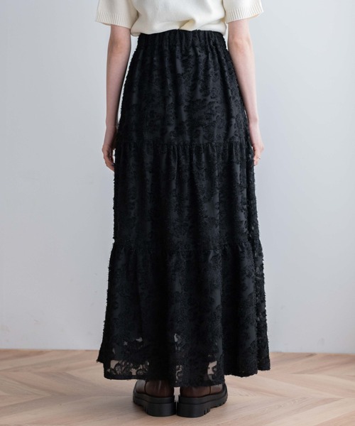 WEGO（ウィゴー）の「WEGO/フラワーシャギーティアードスカート（スカート・レディース・アイボリー/ブラック・FREE）」の12枚目の写真