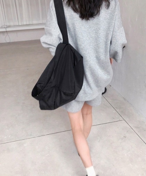 wears（ウェアーズ）の「【セットアップ】無地 カジュアルルームウェア（ルームウェア/パジャマ・レディース・ブラック/グレー/ホワイト・FREE）」の20枚目の写真