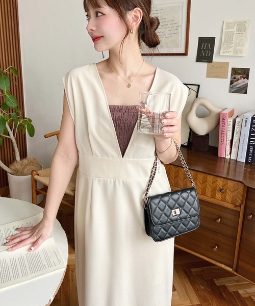 moment+（モーメントプラス）の「リネンライクVネックジャンパースカート（ジャンパースカート・レディース・ブラウン/キャメル/ブラック/アイボリー・M/L）」の14枚目の写真