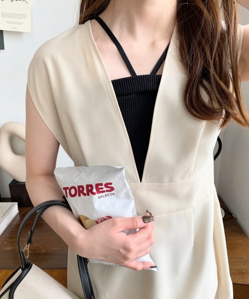 moment+（モーメントプラス）の「リネンライクVネックジャンパースカート（ジャンパースカート・レディース・ブラウン/キャメル/ブラック/アイボリー・M/L）」の12枚目の写真