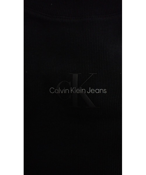 Calvin Klein（カルバン・クライン）の「モノグラム ロゴ ベイビーTシャツ（Tシャツ/カットソー・レディース・ブラック/ホワイト/グリーン系その他/ピンク・S/M/L/XS）」の5枚目の写真