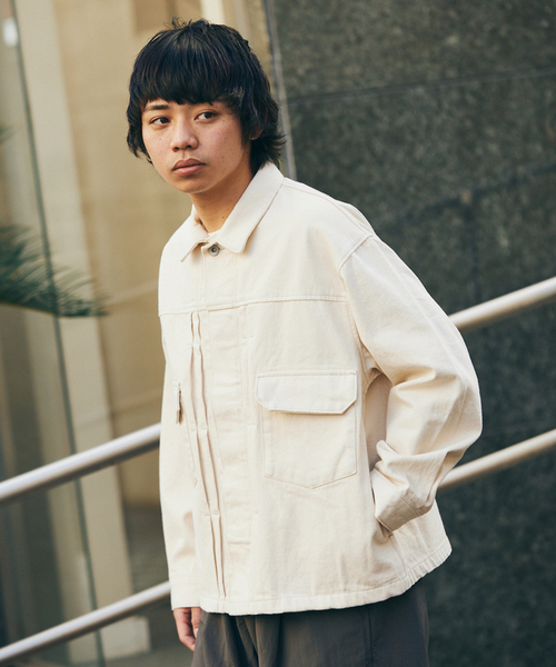 JOURNAL STANDARD(ジャーナルスタンダード)の「デニムトラッカージャケット2(デニムジャケット・メンズ・ネイビー/コバルトブルー/ブラック系その他/アイボリー・SMALL/LARGE/MEDIUM)」の13枚目の写真