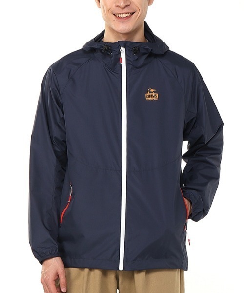 CHUMS（チャムス）の「CHUMS/チャムス ウインドブレーカー コンパクト 軽量 パッカブル CH04-1349（その他アウター・メンズ・ブルー/ベージュ系その他/ブラック×グリーン/マルチ/ブラック/グレイッシュベージュ/レッド/シアン/ネイビー/ライトベージュ/ブルーグリーン・M/L/XL）」の6枚目の写真