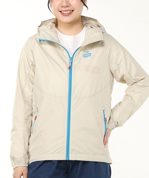 CHUMS（チャムス）の「CHUMS/チャムス ウインドブレーカー コンパクト 軽量 パッカブル CH04-1349（その他アウター・メンズ・ブルー/ベージュ系その他/ブラック×グリーン/マルチ/ブラック/グレイッシュベージュ/レッド/シアン/ネイビー/ライトベージュ/ブルーグリーン・M/L/XL）」の5枚目の写真