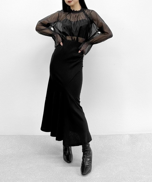 LVEU.(ラブユ.)の「Asymmetric mermaid skirt / アシンメトリーマーメイドスカート(スカート・レディース・グレー/ブラック・FREE)」の5枚目の写真