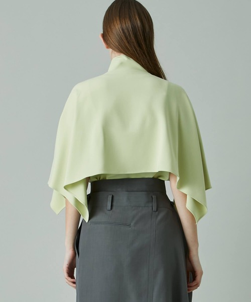rito structure（リトストラクチャー）の「Triacetate Double Cloth Bow-Tie Cape Blouse（その他トップス・レディース・ブラック/イエロー・2）」の9枚目の写真