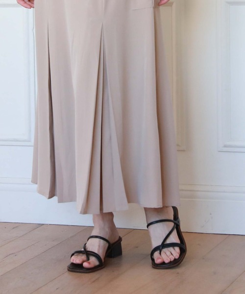 archives（アルシーヴ）の「ラインサンダル（サンダル・レディース・グリーン/ブラック/アイボリー・MEDIUM/LARGE）」の3枚目の写真