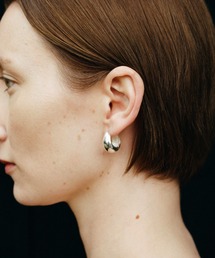 SOPHIE BUHAI（ソフィーブハイ）の「Hinged Hoops（ピアス（両耳用）・メンズ）」
