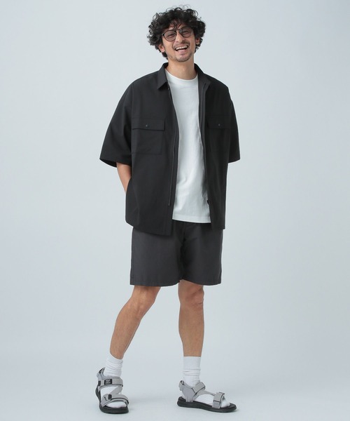 BAYFLOW（ベイフロー）の「【吸水速乾】COOLMAX フロントジップ 半袖シャツ（シャツ/ブラウス・メンズ・グレー/ブラック・LARGE/MEDIUM）」の7枚目の写真