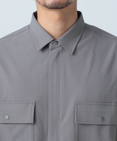 BAYFLOW（ベイフロー）の「【吸水速乾】COOLMAX フロントジップ 半袖シャツ（シャツ/ブラウス・メンズ・グレー/ブラック・LARGE/MEDIUM）」の12枚目の写真