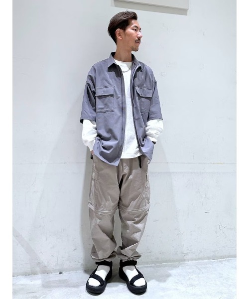 BAYFLOW（ベイフロー）の「【吸水速乾】COOLMAX フロントジップ 半袖シャツ（シャツ/ブラウス・メンズ・グレー/ブラック・LARGE/MEDIUM）」の22枚目の写真