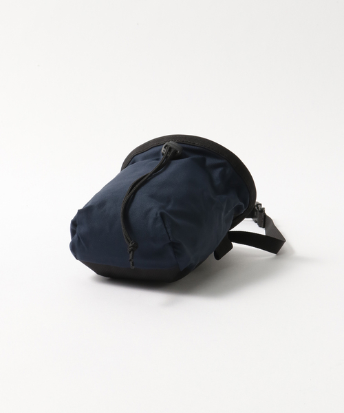 Mammut（マムート）の「【MAMMUT / マムート】チョークバッグ（ボディバッグ/ウエストポーチ・メンズ・ベージュ/ネイビー/ブラック・FREE）」の11枚目の写真