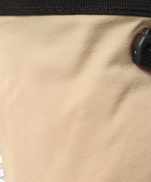 Mammut（マムート）の「【MAMMUT / マムート】チョークバッグ（ボディバッグ/ウエストポーチ・メンズ・ベージュ/ネイビー/ブラック・FREE）」の10枚目の写真