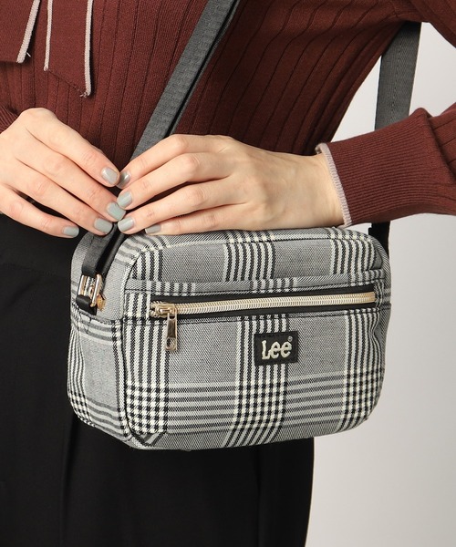 Lee(リー)の「【Lee別注】スクエアショルダー(ショルダーバッグ・レディース・ブラック/レオパード/グレー/ライトベージュ/レッド系1/アイボリー系1/ライトグレー・00)」の6枚目の写真