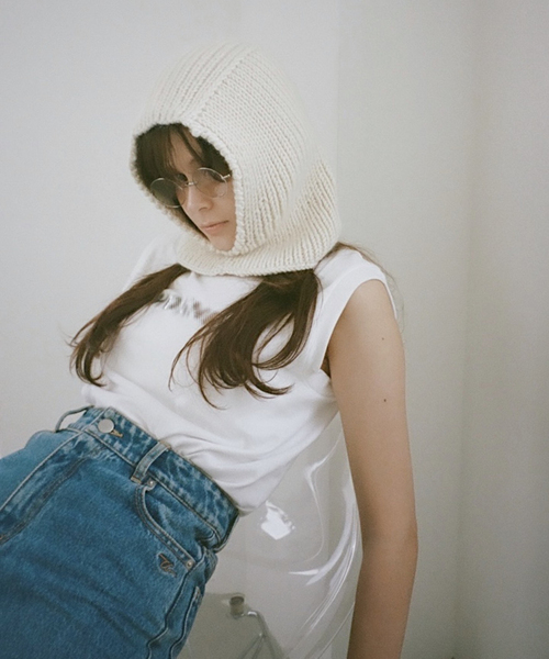 Charles Chaton(シャルルシャトン)の「HONNE タンクトップ(タンクトップ・レディース・ブラック/ホワイト・FREE)」の7枚目の写真