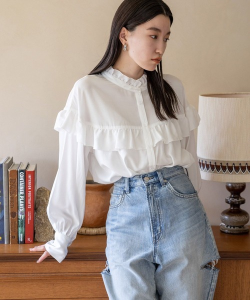 LOWRYS FARM（ローリーズファーム）の「フリルブラウスロングスリーブ  909539（シャツ/ブラウス・レディース・ブラック/ホワイト/ブルー・FREE）」の7枚目の写真