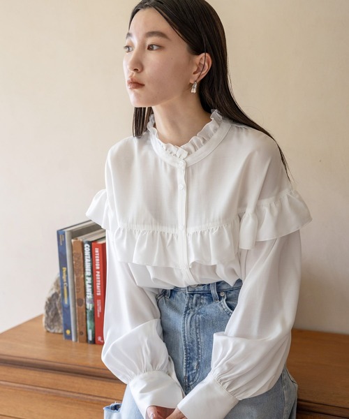 LOWRYS FARM（ローリーズファーム）の「フリルブラウスロングスリーブ  909539（シャツ/ブラウス・レディース・ブラック/ホワイト/ブルー・FREE）」の9枚目の写真