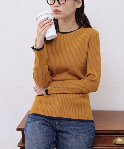 Chez toi（シェトワ）の「配色ライン袖口ボタンリブプルオーバー（ニット/セーター・レディース・マスタード/オフホワイト/ブラック/サックスブルー・FREE）」の9枚目の写真