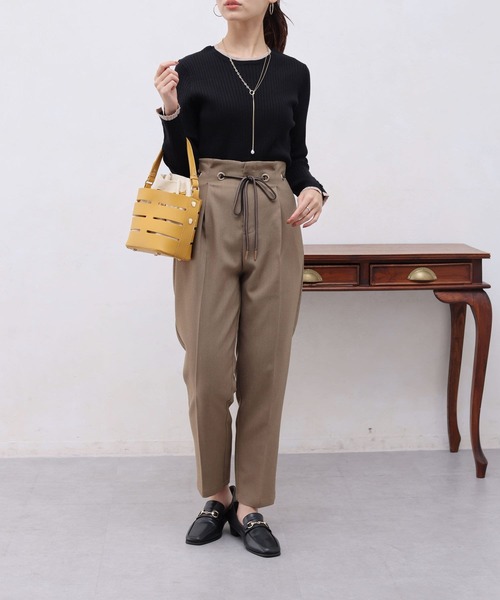 Chez toi（シェトワ）の「配色ライン袖口ボタンリブプルオーバー（ニット/セーター・レディース・マスタード/オフホワイト/ブラック/サックスブルー・FREE）」の21枚目の写真