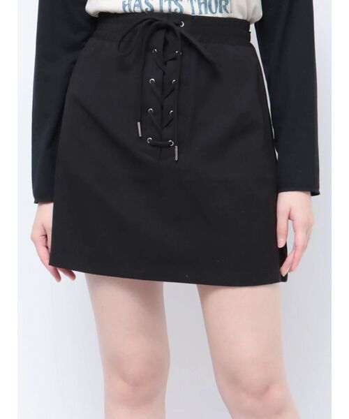 jouetie(ジュエティ)の「レースアップボックスミニスカート(スカート・レディース・ブルー/ブラック/イエロー・MEDIUM)」の19枚目の写真