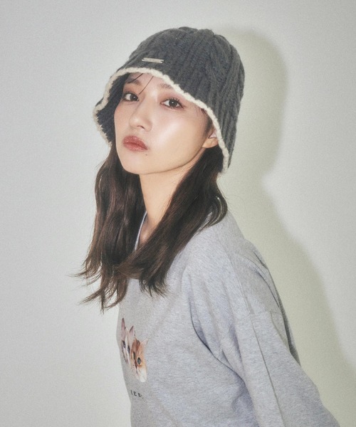 ANDGEEBEE（アンジービー）の「UNISEX ニットバケハ（ハット・レディース・アイボリー/チャコールグレー・FREE）」の9枚目の写真