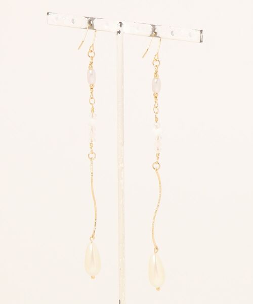 tone（トーン）の「【Astyle】パールロングステンレスピアス(MA)（ピアス（両耳用）・レディース・ゴールド・FREE）」の3枚目の写真