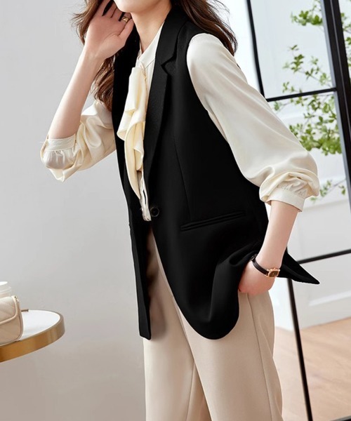 SEU（エスイーユー）の「テーラードベスト/ジレ ハーフ丈 オーバー ゆったり 大人カジュアル 【オフィスカジュアル】【きれいめカジュアル】（ベスト・レディース・ブラック/ベージュ/ベージュ系その他/ブラック系その他・フリー）」の11枚目の写真