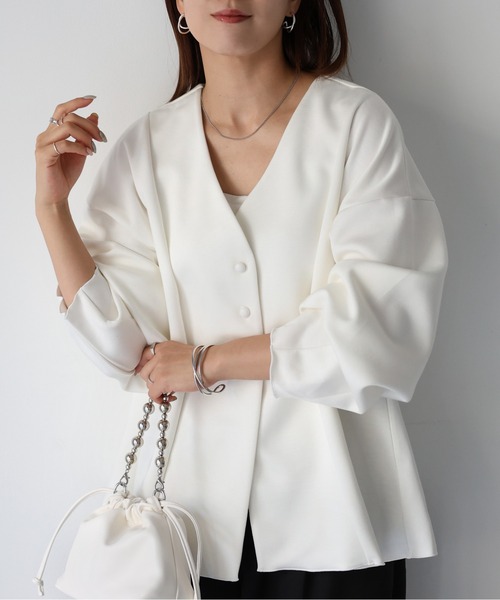 Riberry（リベリー）の「ダンボールペプラムカーディガン（カーディガン/ボレロ・レディース・ブラック/アイボリー・FREE）」の2枚目の写真