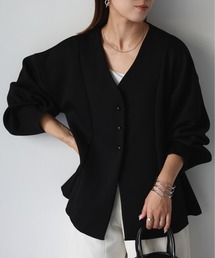 ダンボールペプラムカーディガン