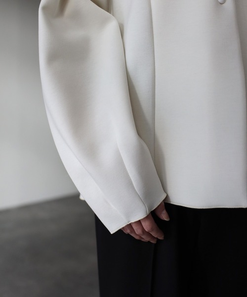 Riberry（リベリー）の「ダンボールペプラムカーディガン（カーディガン/ボレロ・レディース・ブラック/アイボリー・FREE）」の6枚目の写真