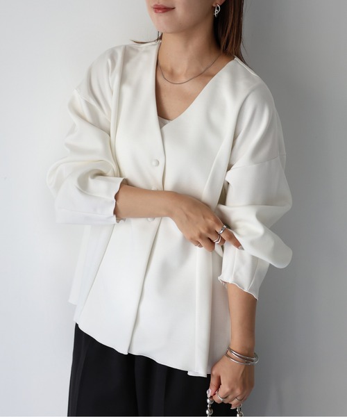 Riberry（リベリー）の「ダンボールペプラムカーディガン（カーディガン/ボレロ・レディース・ブラック/アイボリー・FREE）」の16枚目の写真