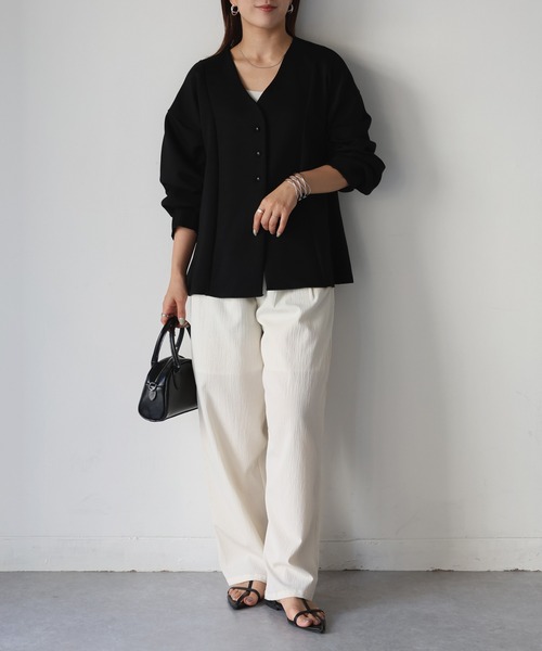 Riberry（リベリー）の「ダンボールペプラムカーディガン（カーディガン/ボレロ・レディース・ブラック/アイボリー・FREE）」の22枚目の写真