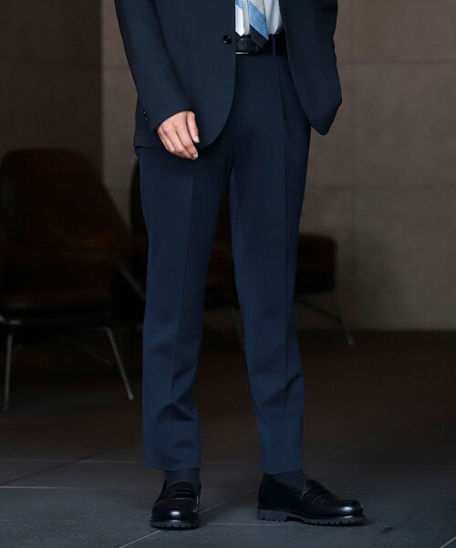 B:MING by BEAMS（ビーミングバイビームス）の「B:MING by BEAMS / NOMAD Breeze Cool(R) メッシュ 1プリーツ スラックス 24SS (セットアップ対応)（スーツパンツ・メンズ・チャコールグレー/ネイビー/オリーブ・X-LARGE/LARGE/MEDIUM/SMALL）」の3枚目の写真