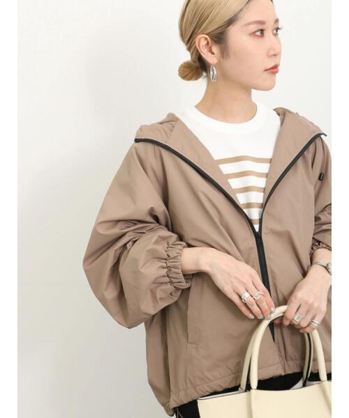 Samansa Mos2 blue（サマンサモスモスブルー）の「【撥水】ラグランマウンテンパーカー（ブルゾン・レディース・モカ/ライトベージュ/ネイビー・F）」の2枚目の写真