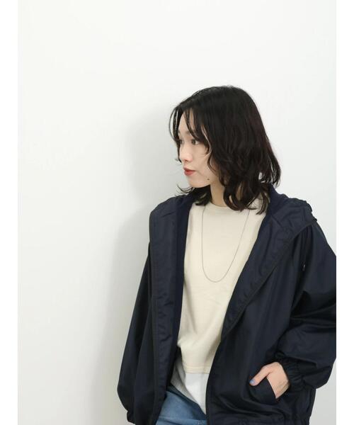 Samansa Mos2 blue（サマンサモスモスブルー）の「【撥水】ラグランマウンテンパーカー（ブルゾン・レディース・モカ/ライトベージュ/ネイビー・F）」の21枚目の写真