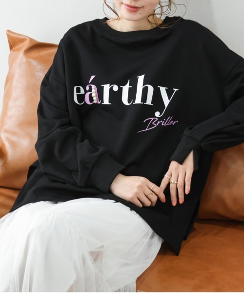 AMELY(エミリー)の「ロゴ×パールプルオーバー(Tシャツ/カットソー・レディース・チャコール/オートミール/ホワイト/ブラック・フリー)」の3枚目の写真
