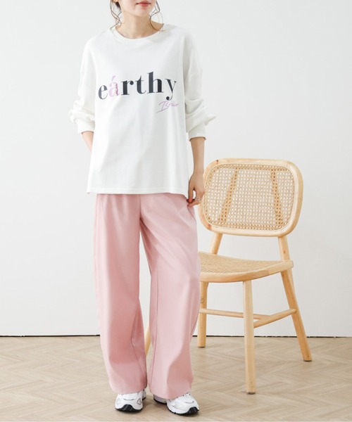 AMELY(エミリー)の「ロゴ×パールプルオーバー(Tシャツ/カットソー・レディース・チャコール/オートミール/ホワイト/ブラック・フリー)」の5枚目の写真