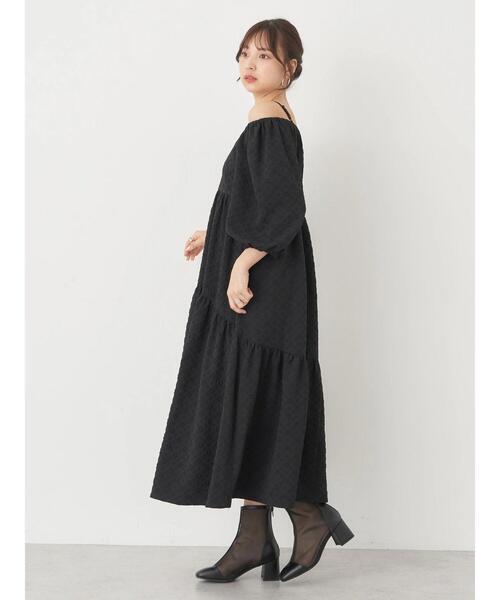 earth music&ecology（アースミュージックアンドエコロジー）の「2wayパフスリーブ表面感ワンピース（ワンピース・レディース・パープル/ブラック/オフホワイト・FREE）」の18枚目の写真