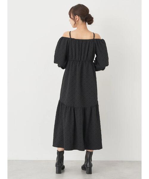 earth music&ecology（アースミュージックアンドエコロジー）の「2wayパフスリーブ表面感ワンピース（ワンピース・レディース・パープル/ブラック/オフホワイト・FREE）」の19枚目の写真