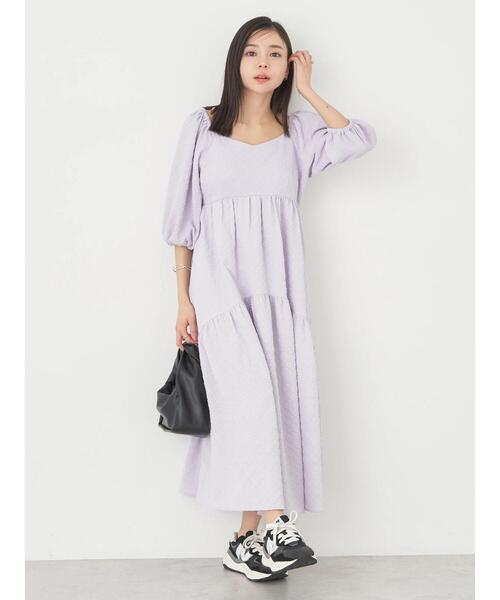 earth music&ecology（アースミュージックアンドエコロジー）の「2wayパフスリーブ表面感ワンピース（ワンピース・レディース・パープル/ブラック/オフホワイト・FREE）」の20枚目の写真