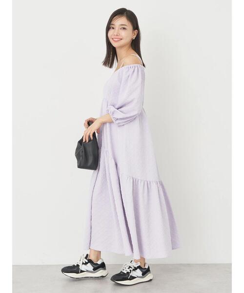 earth music&ecology（アースミュージックアンドエコロジー）の「2wayパフスリーブ表面感ワンピース（ワンピース・レディース・パープル/ブラック/オフホワイト・FREE）」の22枚目の写真