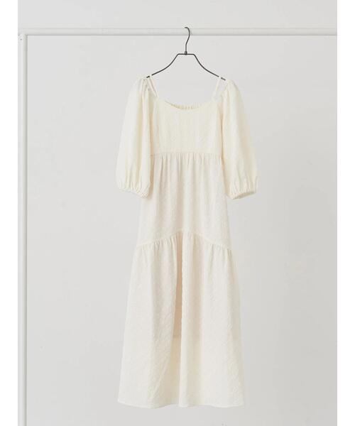 earth music&ecology（アースミュージックアンドエコロジー）の「2wayパフスリーブ表面感ワンピース（ワンピース・レディース・パープル/ブラック/オフホワイト・FREE）」の15枚目の写真