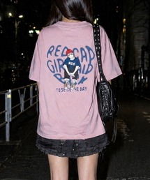 Red Cap Girl（レッドキャプガール）の「【a-r】〔Red Cap Girl レッドキャップガール〕スノーウォッシュ ヴィンテージ加工イラスト ルーズサイズ Tシャツ（Tシャツ/カットソー）」