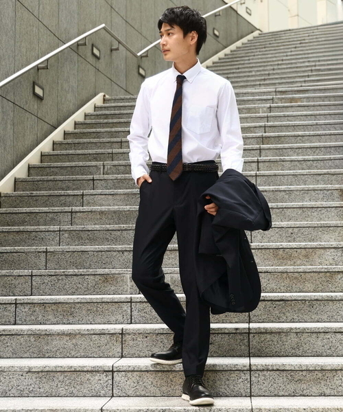 a.v.v（アーヴェヴェ）の「【ビジネス/七五三/セレモニー】シャークスキンストレッチイージースラックス（セットアップ可）（スラックス・メンズ・ネイビー/チャコールグレー・46/48/50）」の9枚目の写真