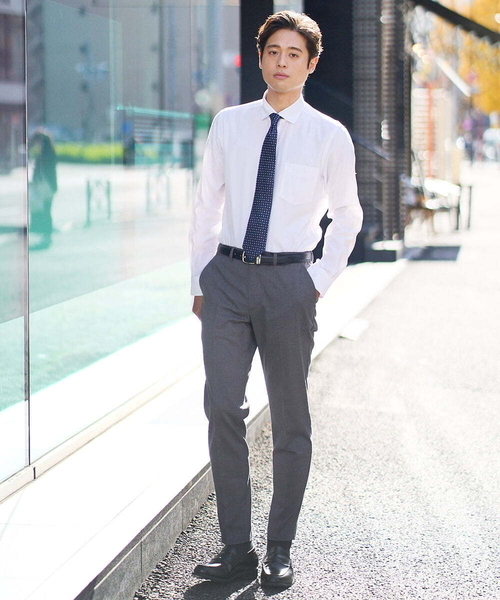 a.v.v（アーヴェヴェ）の「【ビジネス/七五三/セレモニー】シャークスキンストレッチイージースラックス（セットアップ可）（スラックス・メンズ・ネイビー/チャコールグレー・46/48/50）」の15枚目の写真