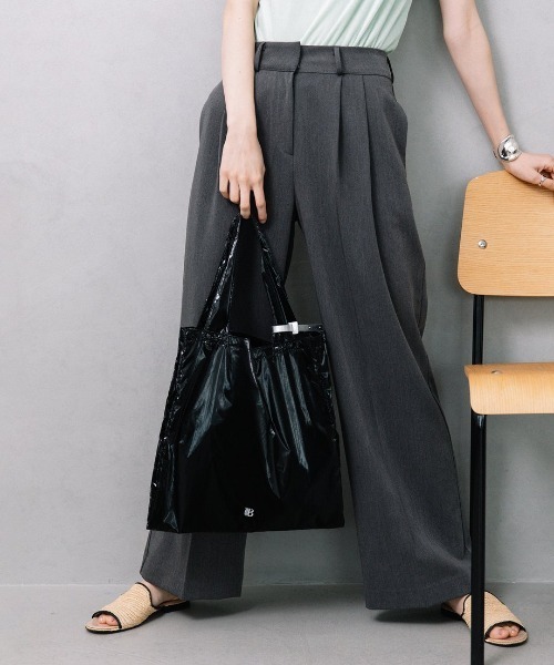 Beau're(ヴュレ)の「【BEAURE/ビュレ】ロゴ刺繍入りワッシャーメタリックトートバッグ(トートバッグ・レディース・シルバー/イエロー/グリーン系その他/アイボリー/ブラック/ピンク・FREE)」の21枚目の写真