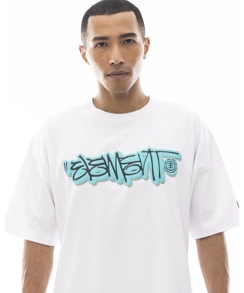 ELEMENT(エレメント)の「ELEMENT メンズ TAG SS Tシャツ 【2024年春夏モデル】/エレメント半袖ロゴTシャツ(Tシャツ/カットソー・メンズ・ブラック/ホワイト/グリーン・X-LARGE/LARGE/MEDIUM)」の15枚目の写真