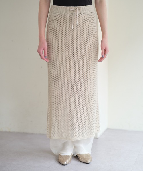 WILLOW(ウィロー)の「【willow】テープヤーンスカートレイヤードシアーパンツ(スラックス・レディース・ブラック/アイボリー・ONE SIZE)」の5枚目の写真
